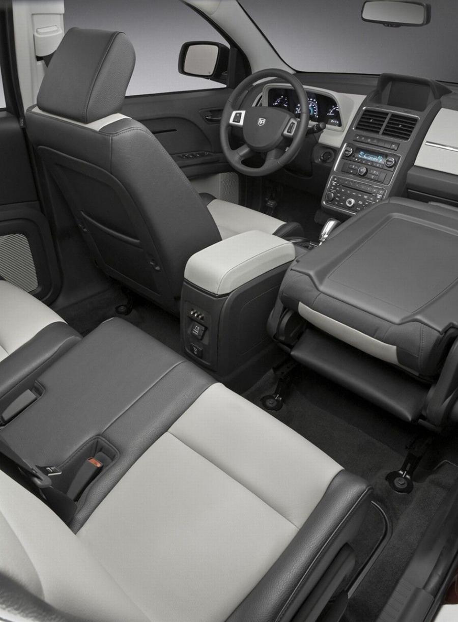  Dodge Journey 2008 года  (фото 7 из 309)